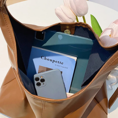 Lara - Classic Soft Hobo Shoulder Bag